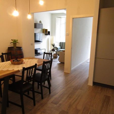 Appartamento In Centro Storico. Camaiore Eksteriør billede