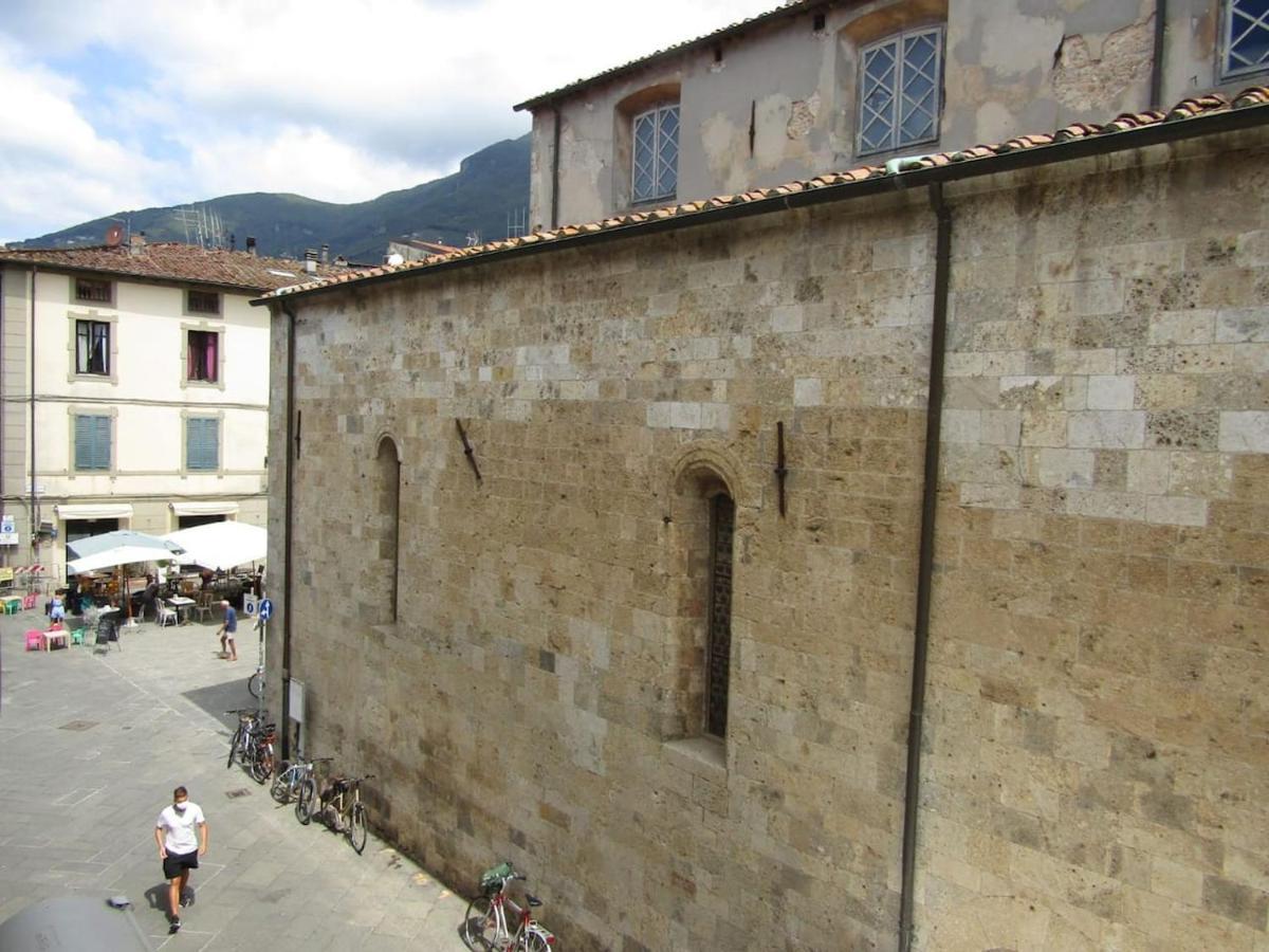 Appartamento In Centro Storico. Camaiore Eksteriør billede